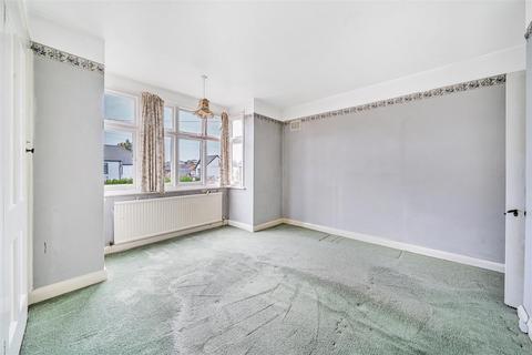 19 Thornhill Avenue, Surbiton, KT6 7SS