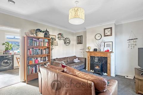 3 bedroom terraced house for sale, Trafalgar Road, Colchester, CO3