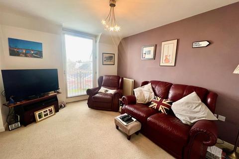 1 bedroom apartment for sale, Badger Road, Altrincham, WA14 5UZ.