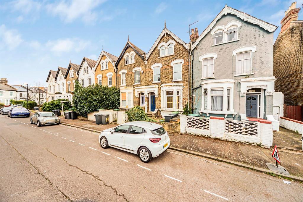 D D 26 B Beatrice Road-51.JPG