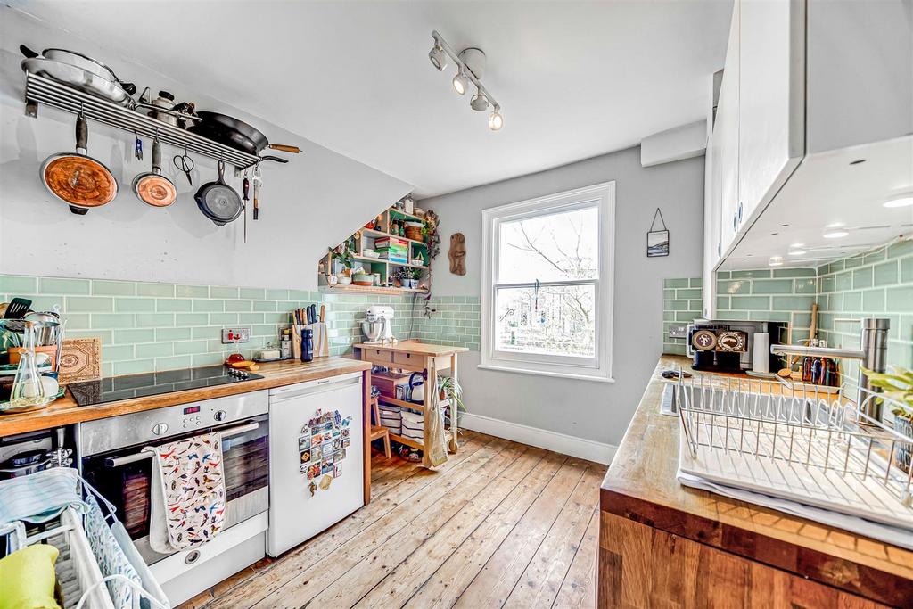 D D 26 B Beatrice Road-1.JPG