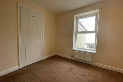 3 bedroom terraced house to rent, Torridge Mount, Bideford EX39