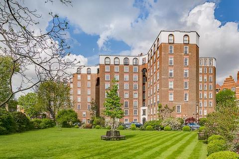 2 bedroom flat to rent, North End House, Fitzjames Avenue, London, W14