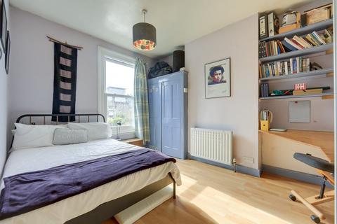 63 Ardoch Road, London, SE6 1SL