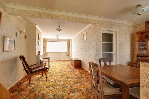 3 bedroom terraced house for sale, Blake Close, Rainham RM13