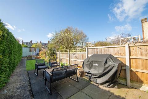 3 bedroom terraced house for sale, Periwinkle Lane, Hitchin