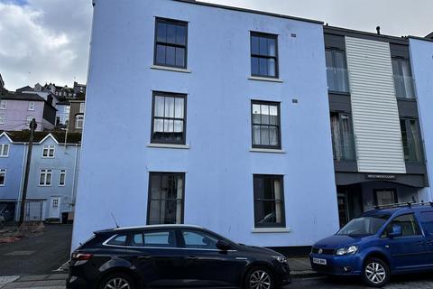 Office to rent, Victoria Road, Dartmouth
