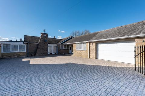 5 bedroom detached bungalow for sale, Main Road, Stretton, Alfreton, DE55 6EW