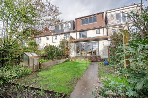 7 Johnsons Road, Bristol, BS5 9AT