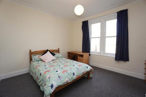 57 Crookes Road, Sheffield, S10 5BD