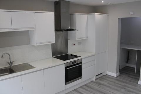 2 bedroom flat to rent, Silvester Street, Liverpool