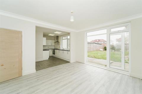 5 bedroom semi-detached house for sale, Great West Road, Hounslow