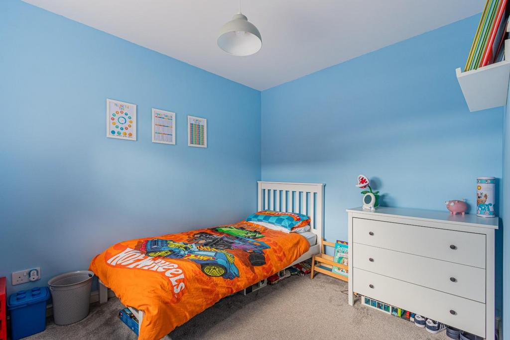Greenacre Drive 31-9.jpg