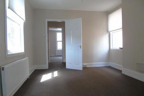 1 bedroom apartment to rent, Baker Street, Enfield
