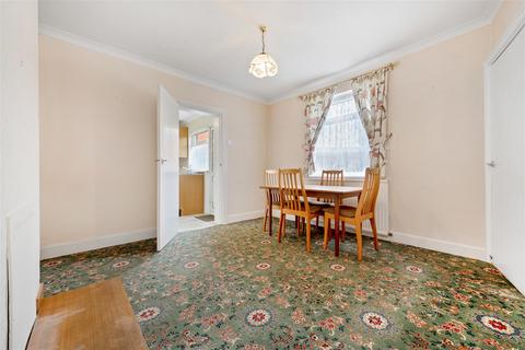 33 Beech Hill Road, Ascot, SL5 0BJ