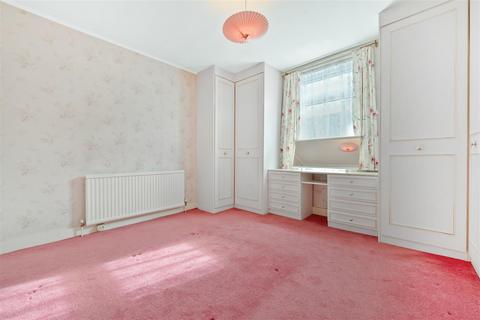33 Beech Hill Road, Ascot, SL5 0BJ