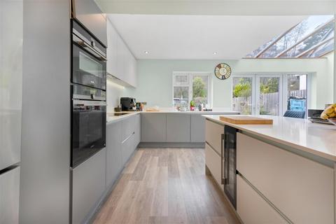 46 New Road, Ascot, SL5 8QQ