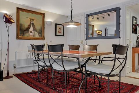 Flat A, The Old Stables John Street, Cambridge, CB1 1DT