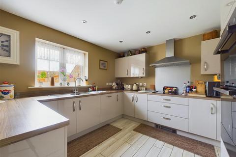 4 bedroom detached house for sale, 4, Buckton Close, Rillington, Malton, North Yorkshire, YO17 8FB