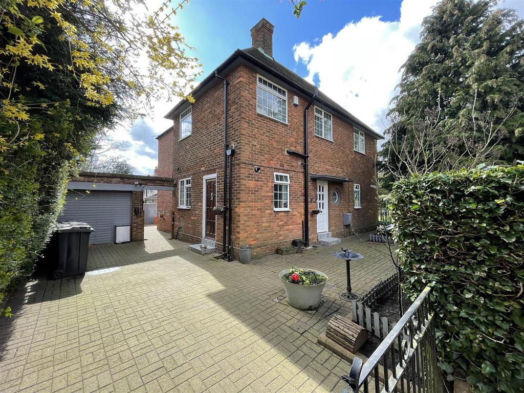 Carmel Gardens, Darlington 4 bed detached house for sale £435,000