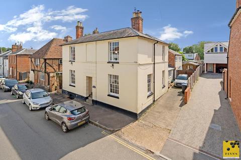 undefined, High Street, Canterbury CT4
