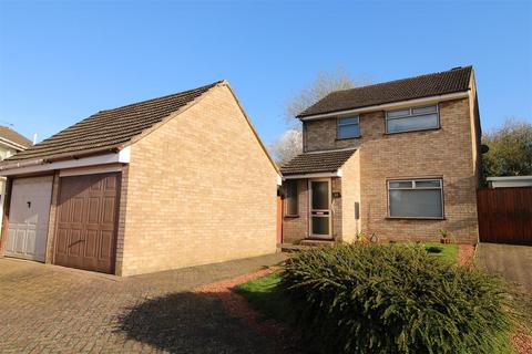 3 bedroom house for sale, Trinity Close, Daventry