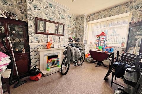 2 bedroom terraced house for sale, Giles Street, Cleethorpes