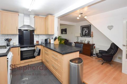 9 Oakdene, Cheshunt, Waltham Cross, EN8 9JA