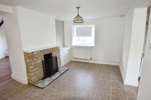 3 bedroom house to rent, Empingham Road, Stamford