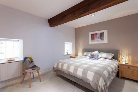 4 bedroom character property for sale, Waterside, Boroughbridge