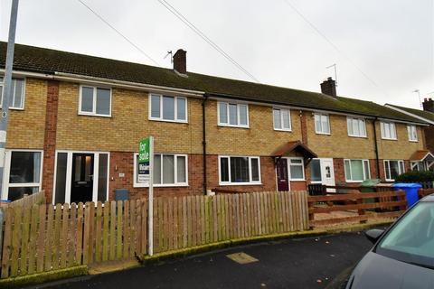 3 bedroom terraced house for sale, St. Martins Road, Thorngumbald, Hull