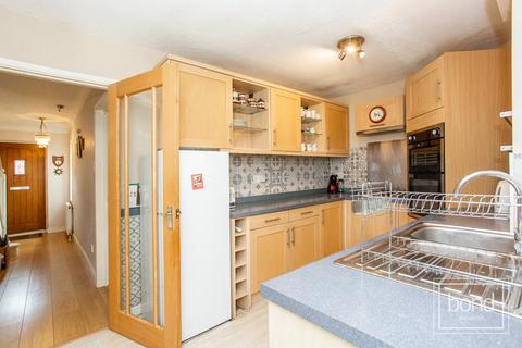 9 Barley Mead, Danbury, Chelmsford, CM3 4RP
