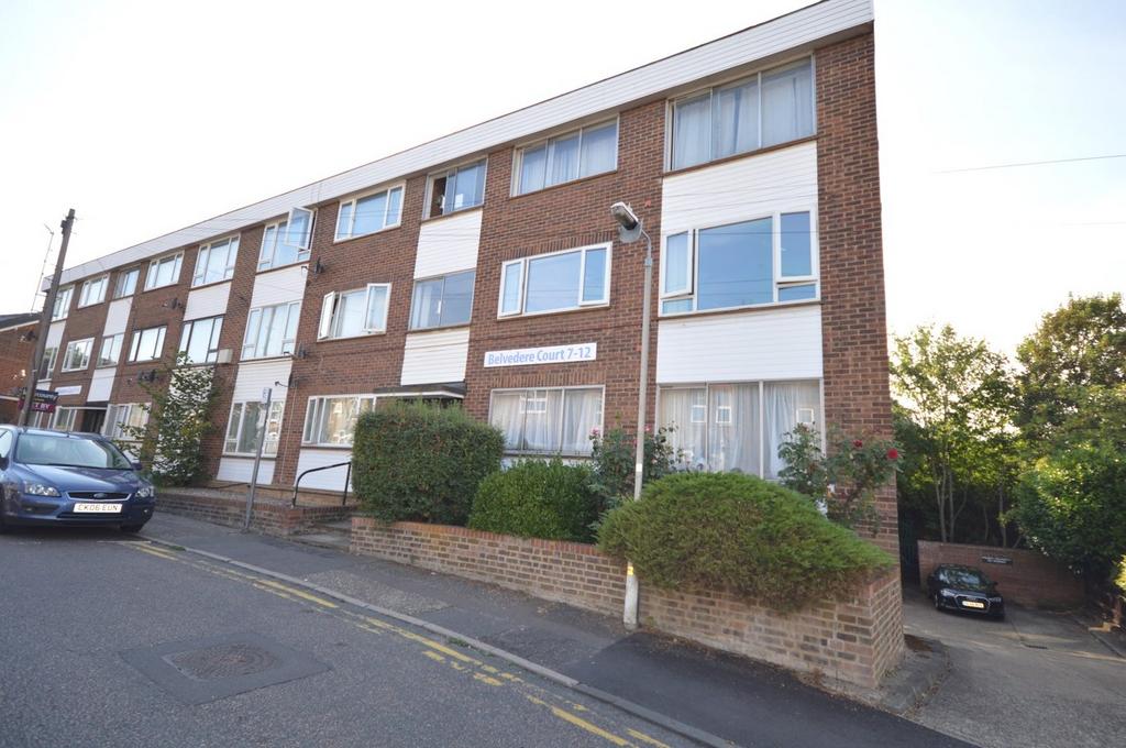 Upper Bridge Road, Chelmsford, CM2 1 bed apartment to rent £975 pcm (£225 pw)
