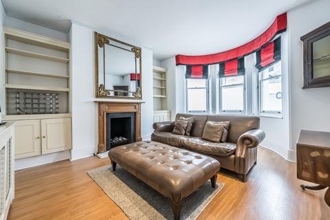 4 bedroom flat for sale, Altenburg Gardens, Battersea, London, SW11 1JJ