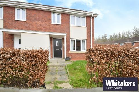 2 bedroom semi-detached house to rent, Thirlmere Way, Kingswood, Hull, HU7