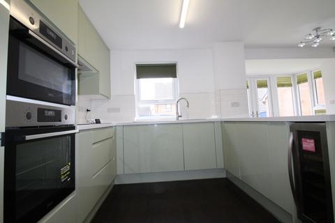 4 bedroom detached house to rent, Highfield Lane, Waverley, Rotherham