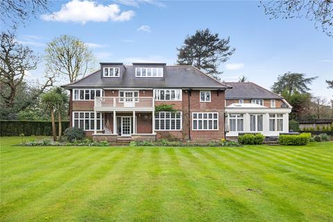 6 bedroom detached house to rent, Edgecoombe Close, Coombe