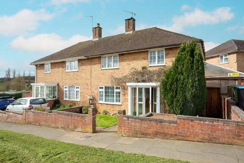 4 bedroom semi-detached house for sale, Long Chaulden, Hemel Hempstead, Hertfordshire, HP1