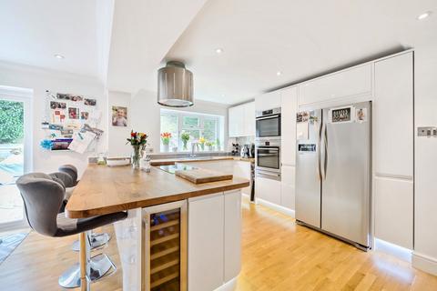 undefined, Clovelly Park, Surrey GU26