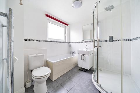 3 bedroom flat for sale, Walton-On-Thames, Surrey, KT12