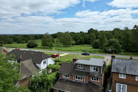 5 bedroom detached house for sale, Forest Road, Nomansland, Salisbury, Wiltshire, SP5