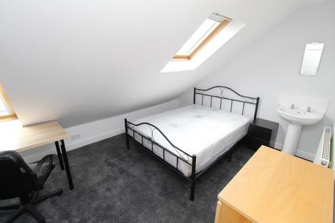 5 bedroom semi-detached house to rent, Elmsthorpe Avenue (5 BED), Nottingham NG7