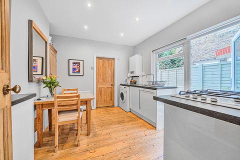 67a Vanderbilt Road, London, SW18 3BG