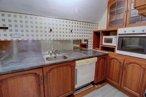 2 bedroom flat to rent, London Road, Leicester LE2