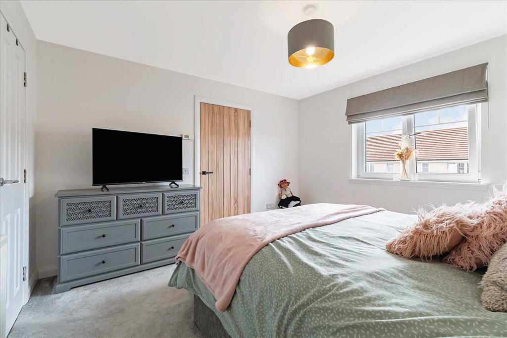 Bedroom One (1)