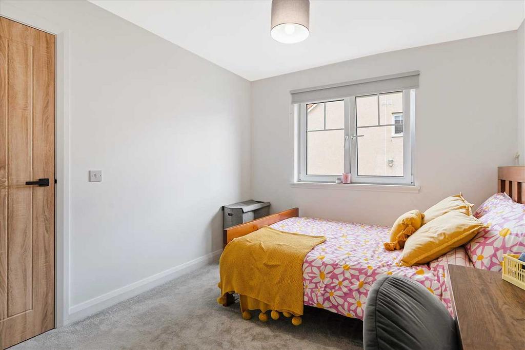 Bedroom Three (2)