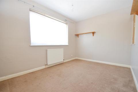 69 Messack Close, Falmouth, TR11 4SH