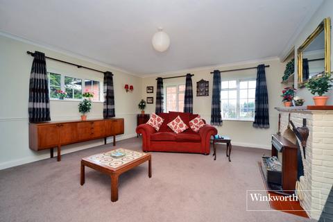 6 Cheam Mansions, Sutton, SM3 8SA
