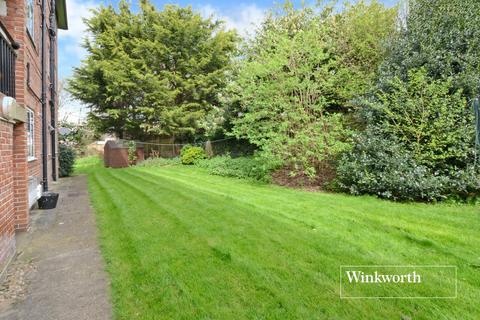 6 Cheam Mansions, Sutton, SM3 8SA