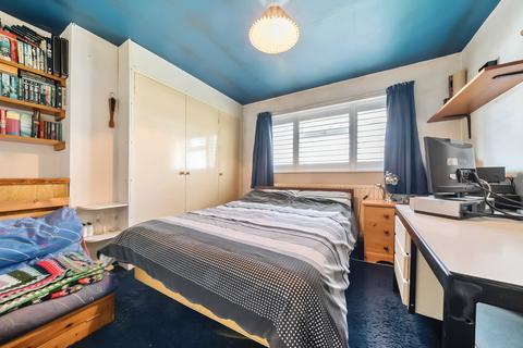 288 Worplesdon Road, Guildford, GU2 9XW